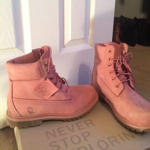 NWOT Timberland boots