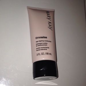 MaryKay Time Wise age fighting moisturizer