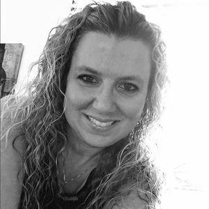 Meet your Posher, Sherry