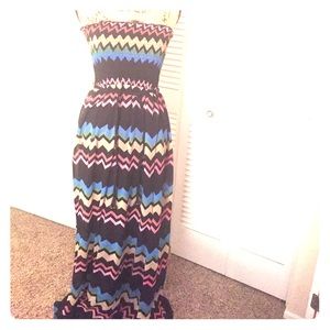 Beautiful, comfortable strapless full length dress