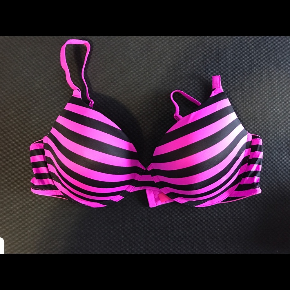 Victoria Secret Bra 36D Push Up