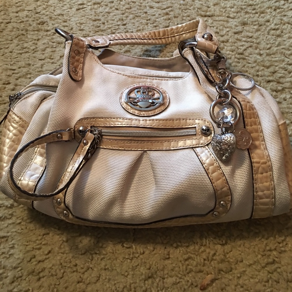 Beige/ cream Kathy VanZeeland purse! Like new.