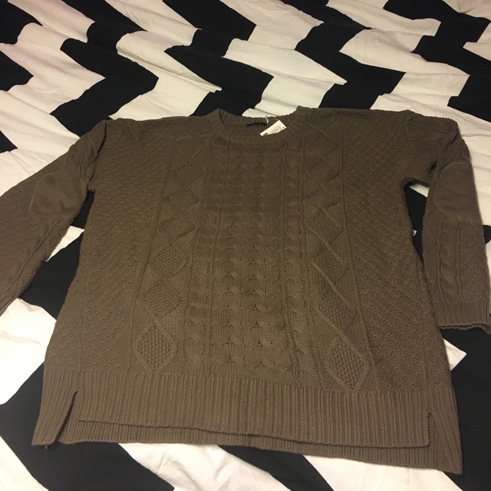 BDG Sweater