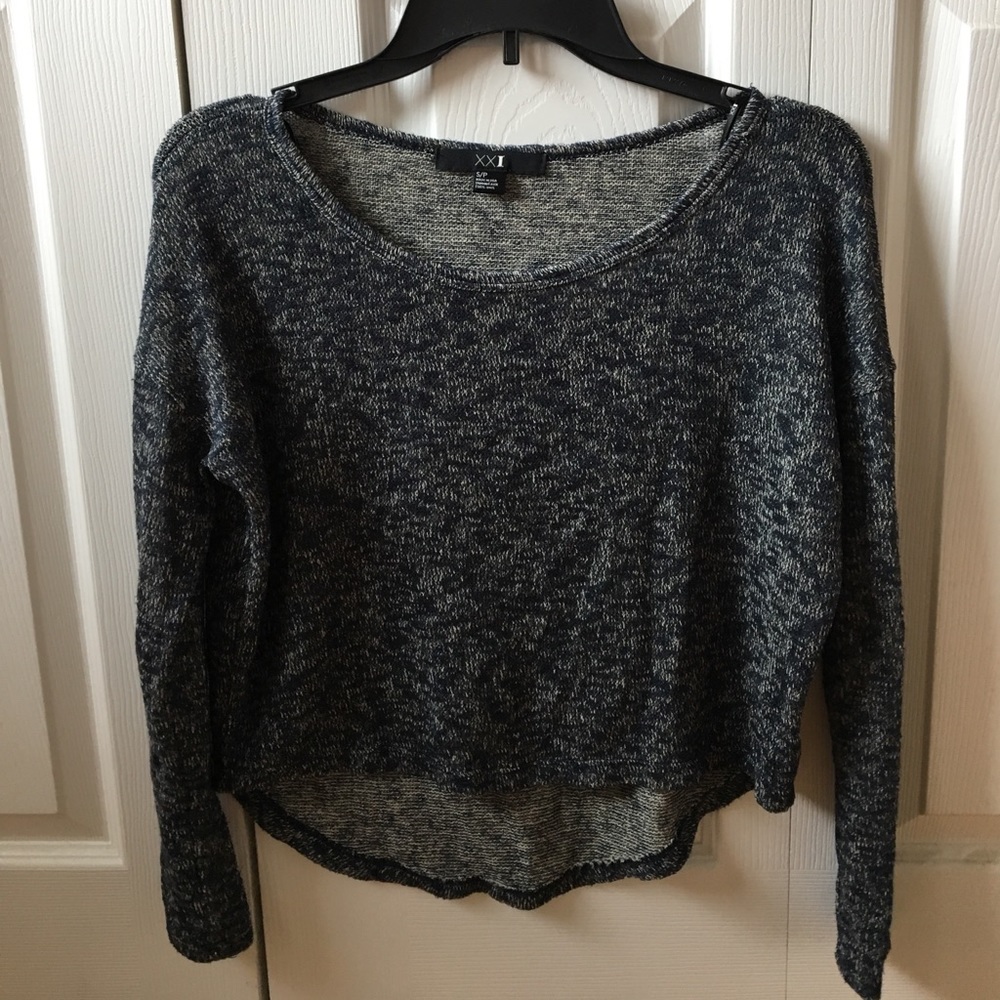 Hi-like cropped F21 top