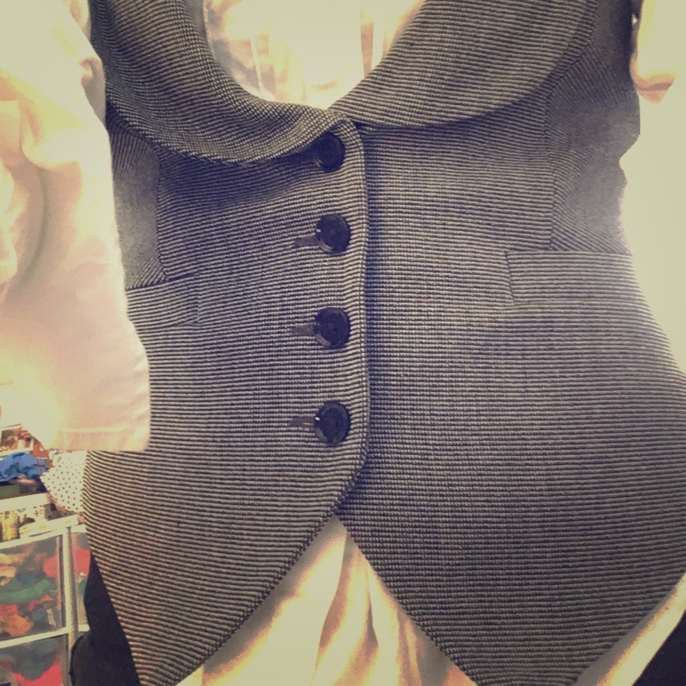 Express Vest