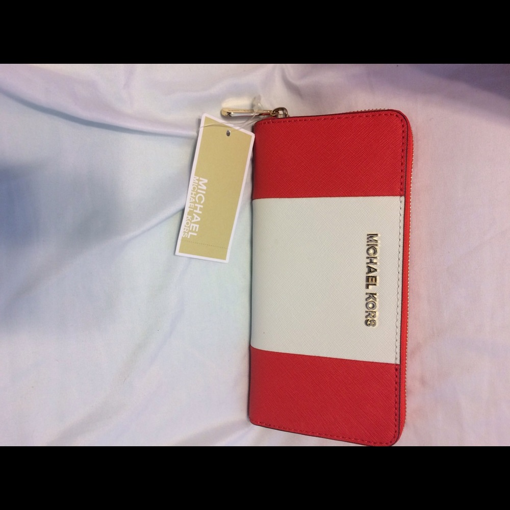 MICHAEL Michael Kors wallet.