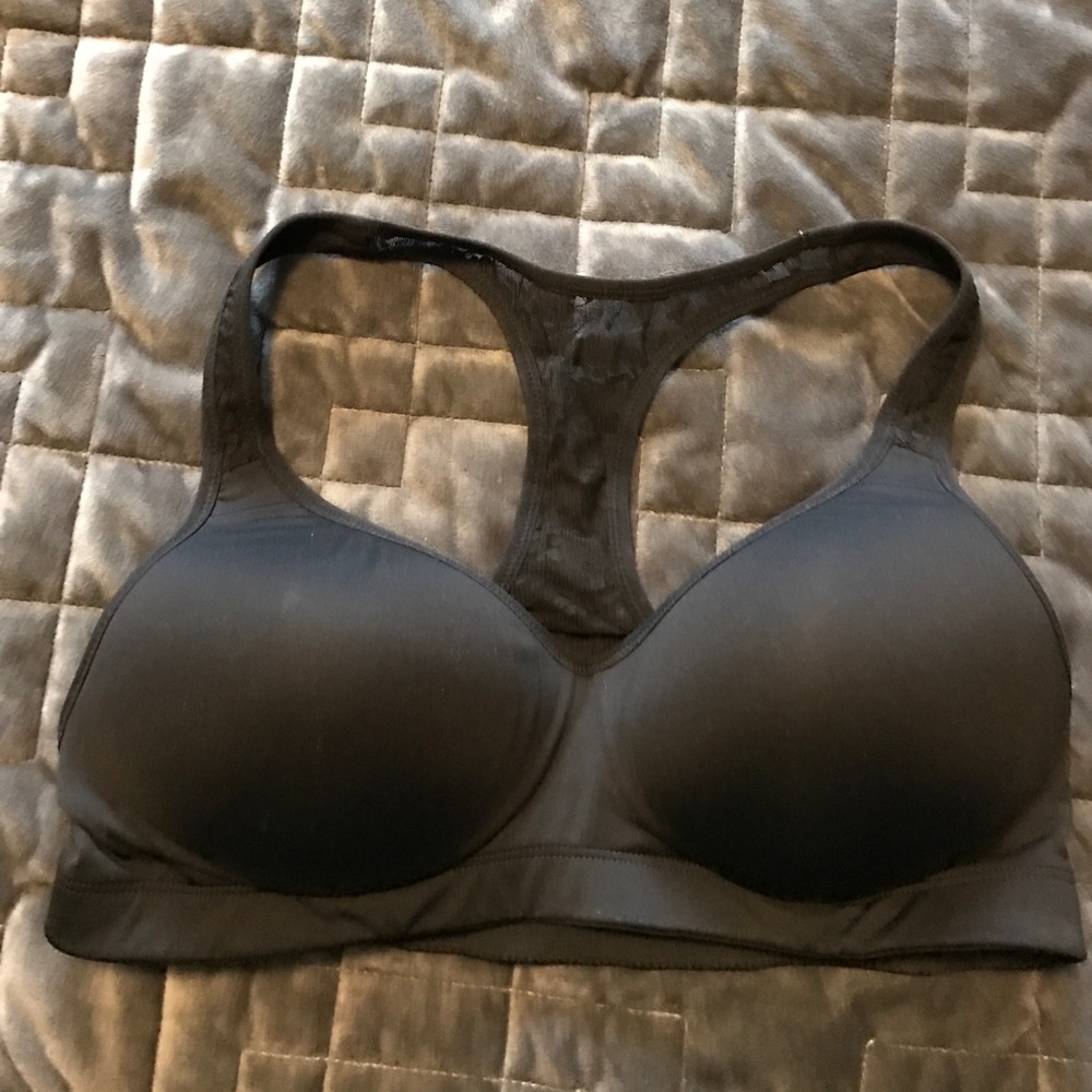 Victoria's Secret Pink Yoga Push-up Bra