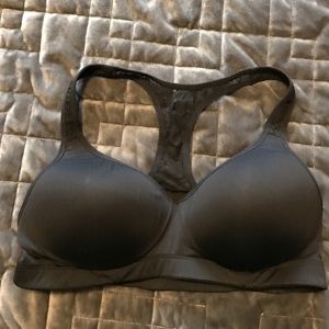 Victoria's Secret Pink Yoga Push-up Bra