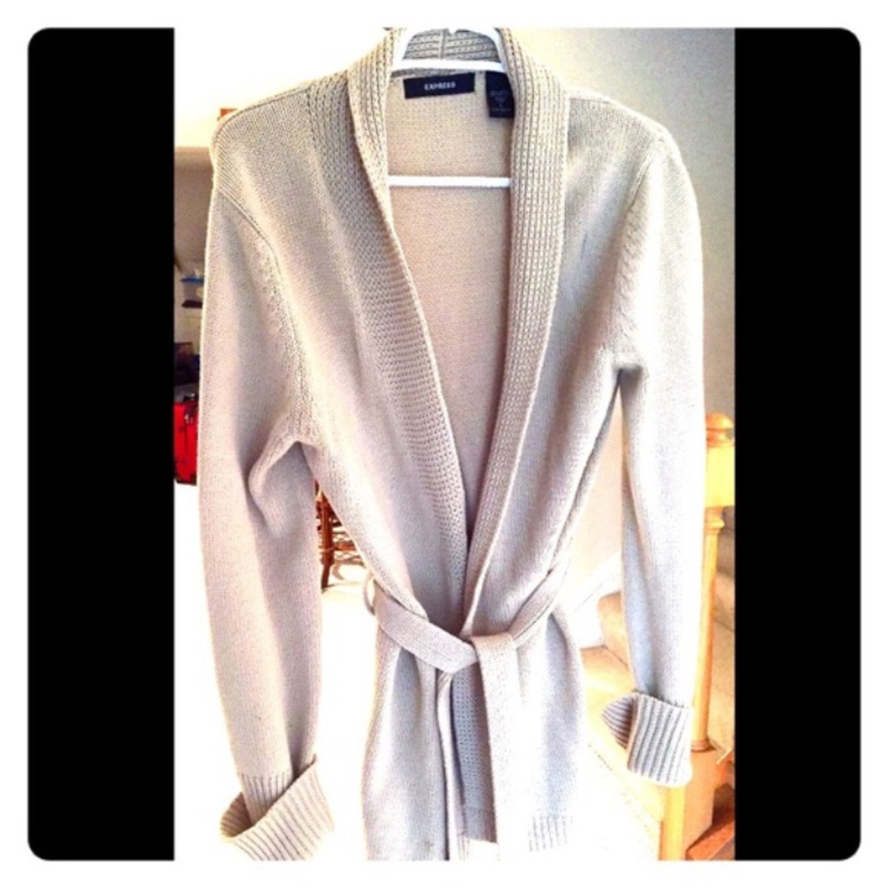 Creamy-Beige Sweater Coat With Belt