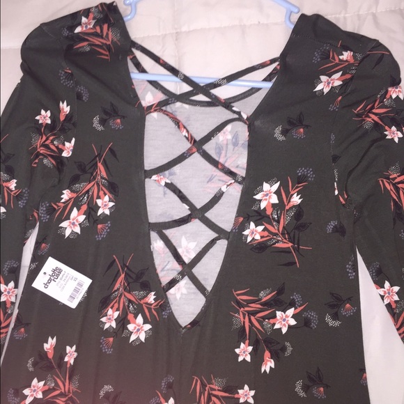 T Shirt Dress - Picture 2 of 3