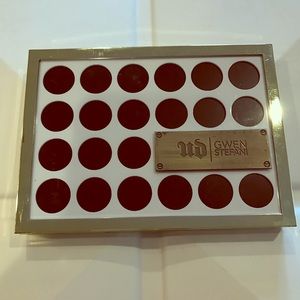 Urban Decay Gwen Stefani palette