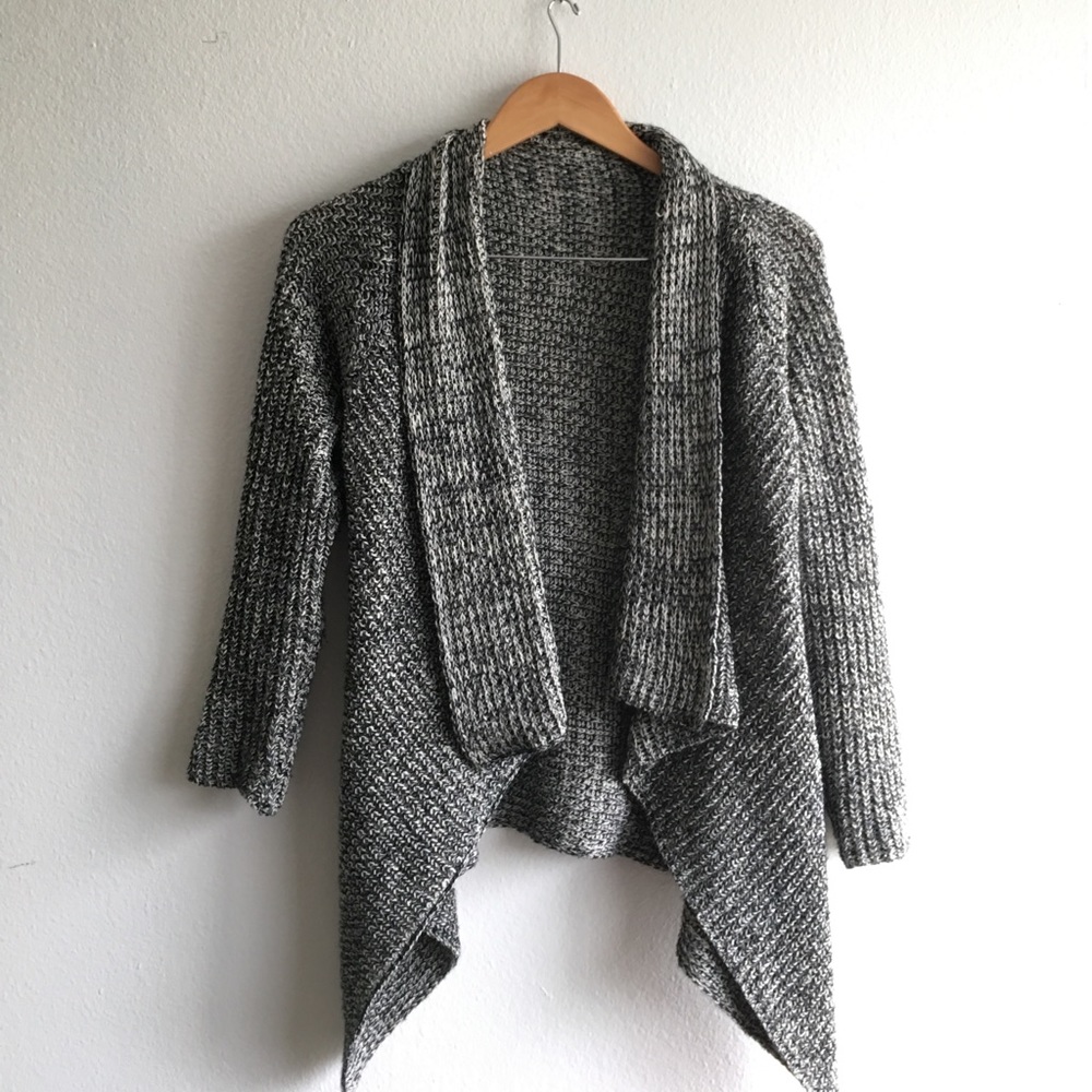 Brandy Melville sweater