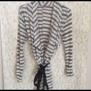 🎉🎉Sweater wrap with belt