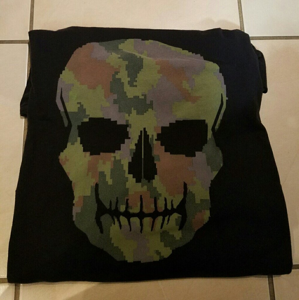 Foreign Exchange T-shirt Camoflauge Skull Head
