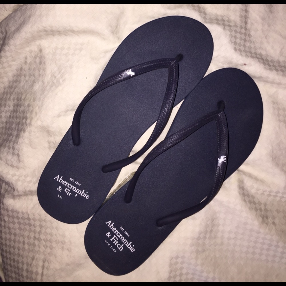 Abercrombie & Fitch Flip Flops