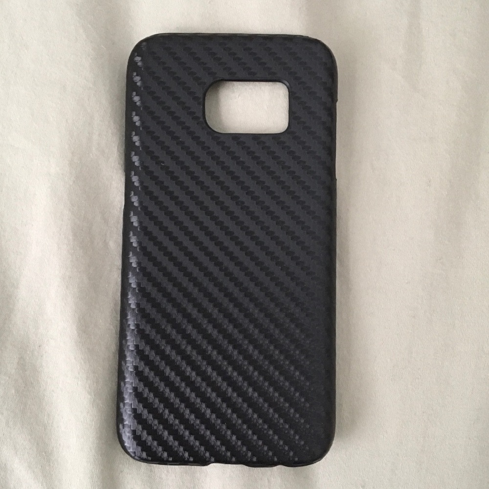 Black snap on case for Samsung S7