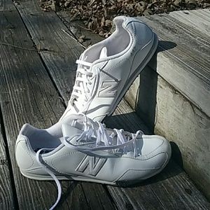 *New Balance 442* CW442WS