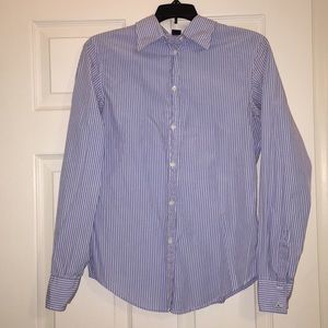 Gap button down shirt