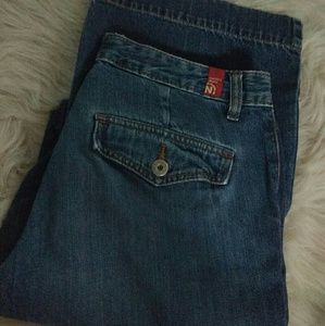 Great pair of jeans!