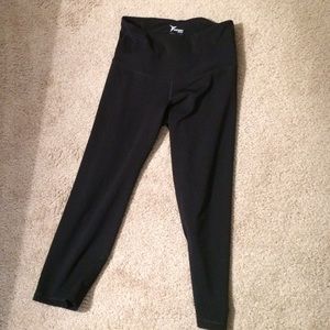 Old navy active capris