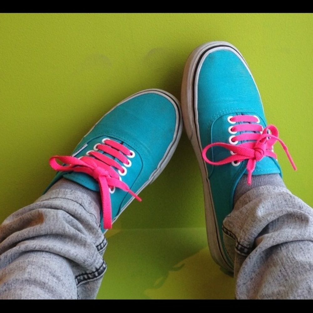 Women's Vans "Pop" Edition🎉