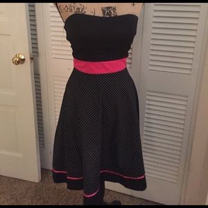 Calling Barbie! Love this dress!