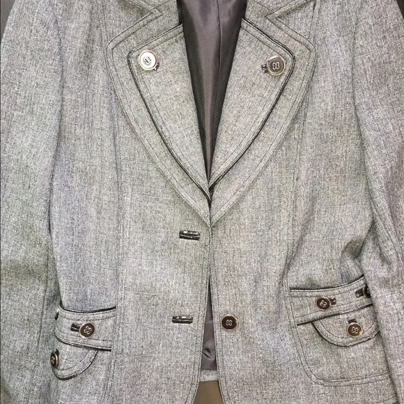 Jacket - Picture 3 of 4