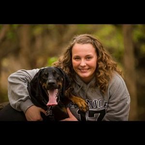 Meet your Posher, Alexis