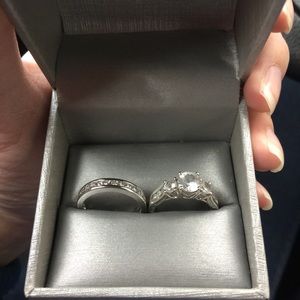 Engagement ring and wedding band size 9
