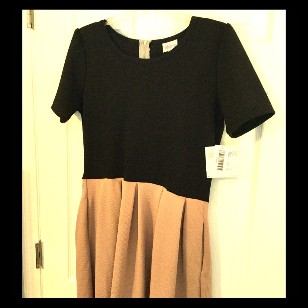 Brand New LuLaRoe Black and Tan L Amelia Dress