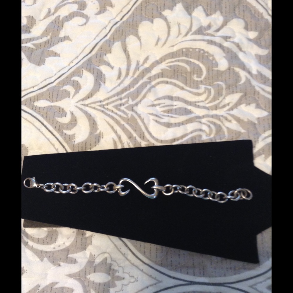 Open Heart Bracelet ❤️❤️