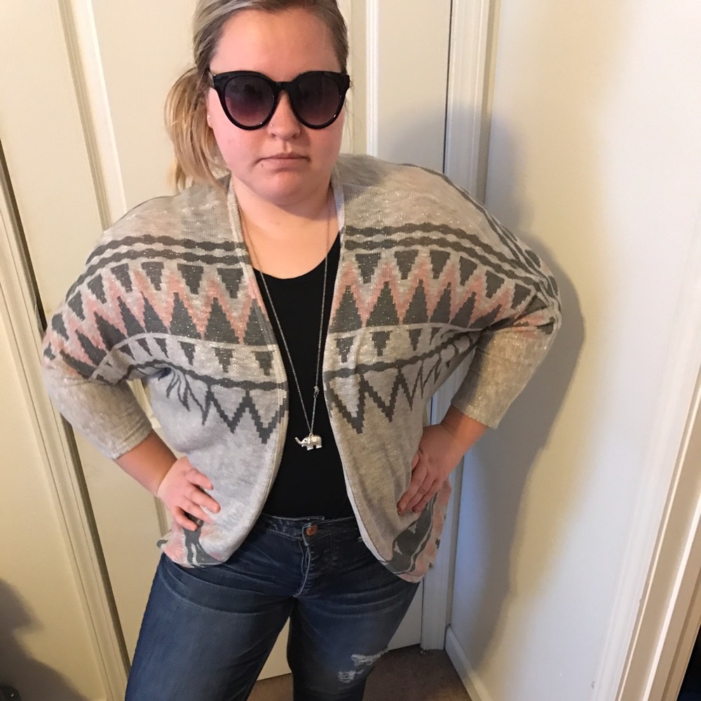 Super cute pattern cardigan