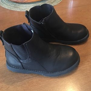 Boys size 10 black zip up ankle boots.