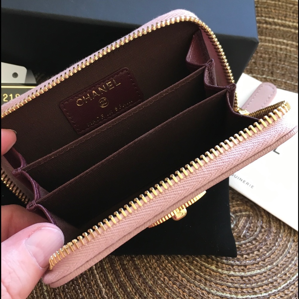 💕Chanel Card Case💕✋🏼Sold - Picture 3 of 8