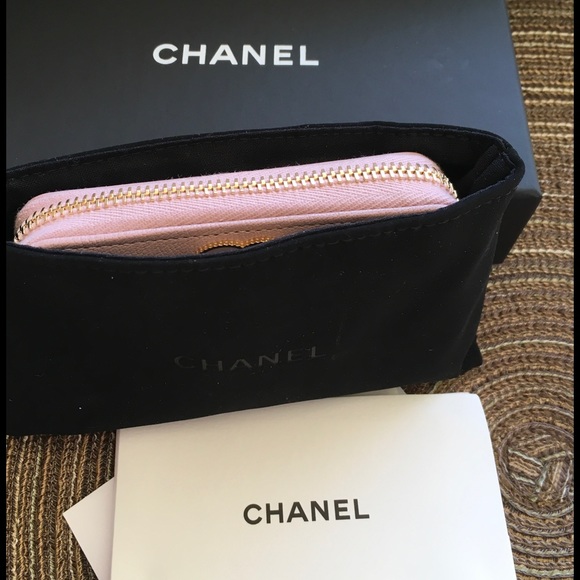💕Chanel Card Case💕✋🏼Sold - Picture 8 of 8