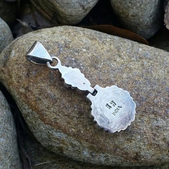 Gorgeous Blue Moonstone Pearl Pendant - Picture 3 of 4