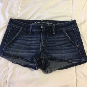 American Eagle Classic Denim Shorts. Size 0