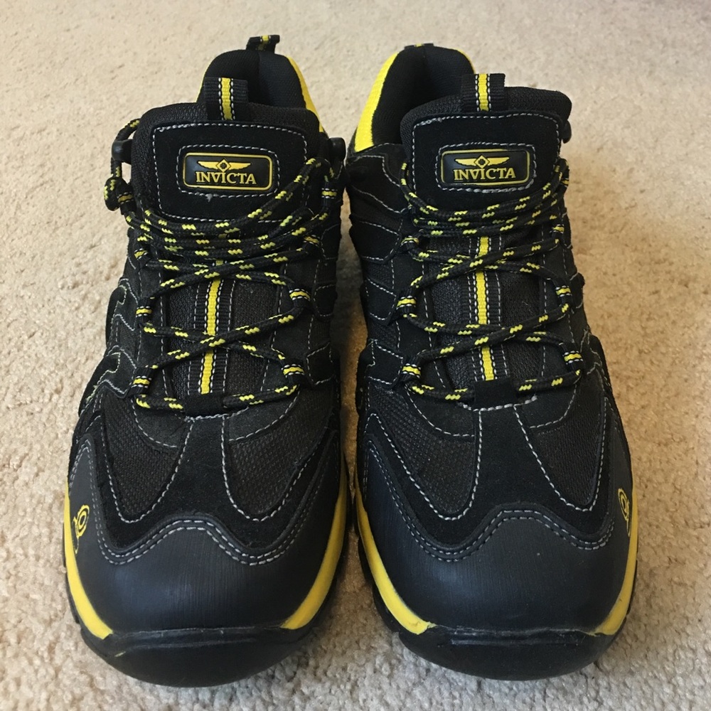 Invicta MENS black and yellow hiking shoes