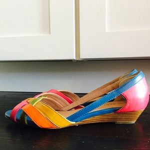 ⭐️HP⭐️ Nine West Multi-colored Wedge Sandals
