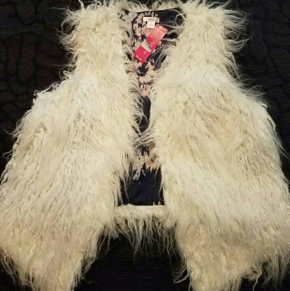 Xhilaraton Faux Fur Vest