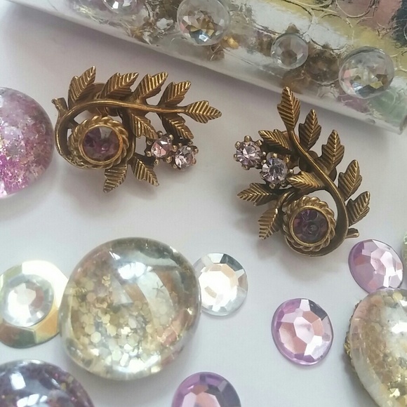 Jewelry - Antique Coro earrings
