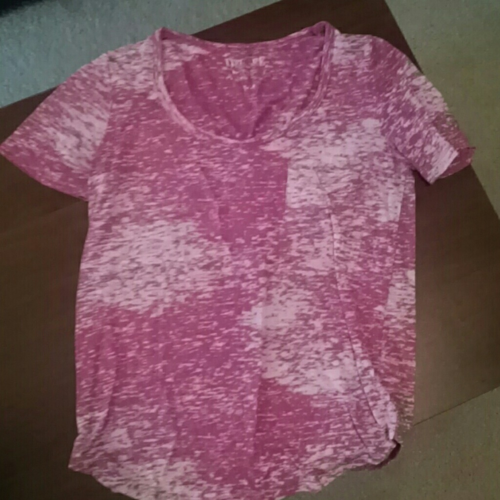 Comfy pink and grey T-shirt