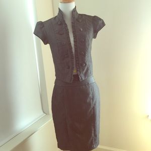 BCX form fitting suit with open blazer