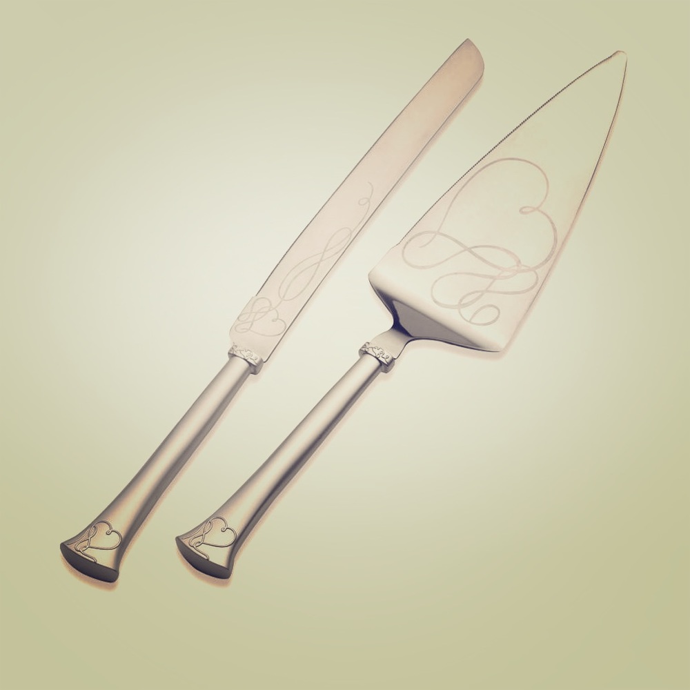 Mikasa Cake Server and Knife