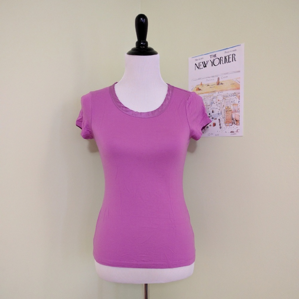 Banana Republic orchid t-shirt