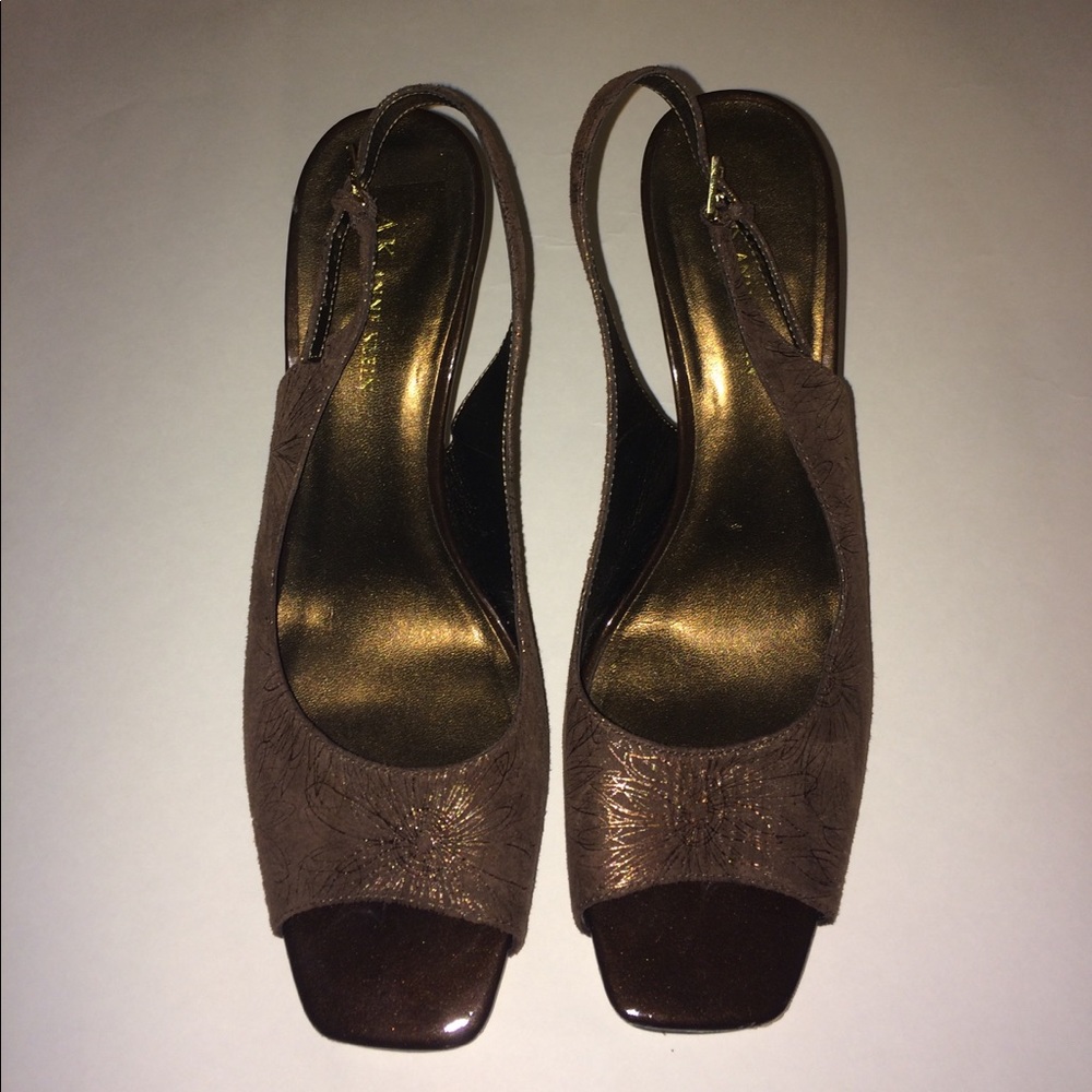 Anne Klein