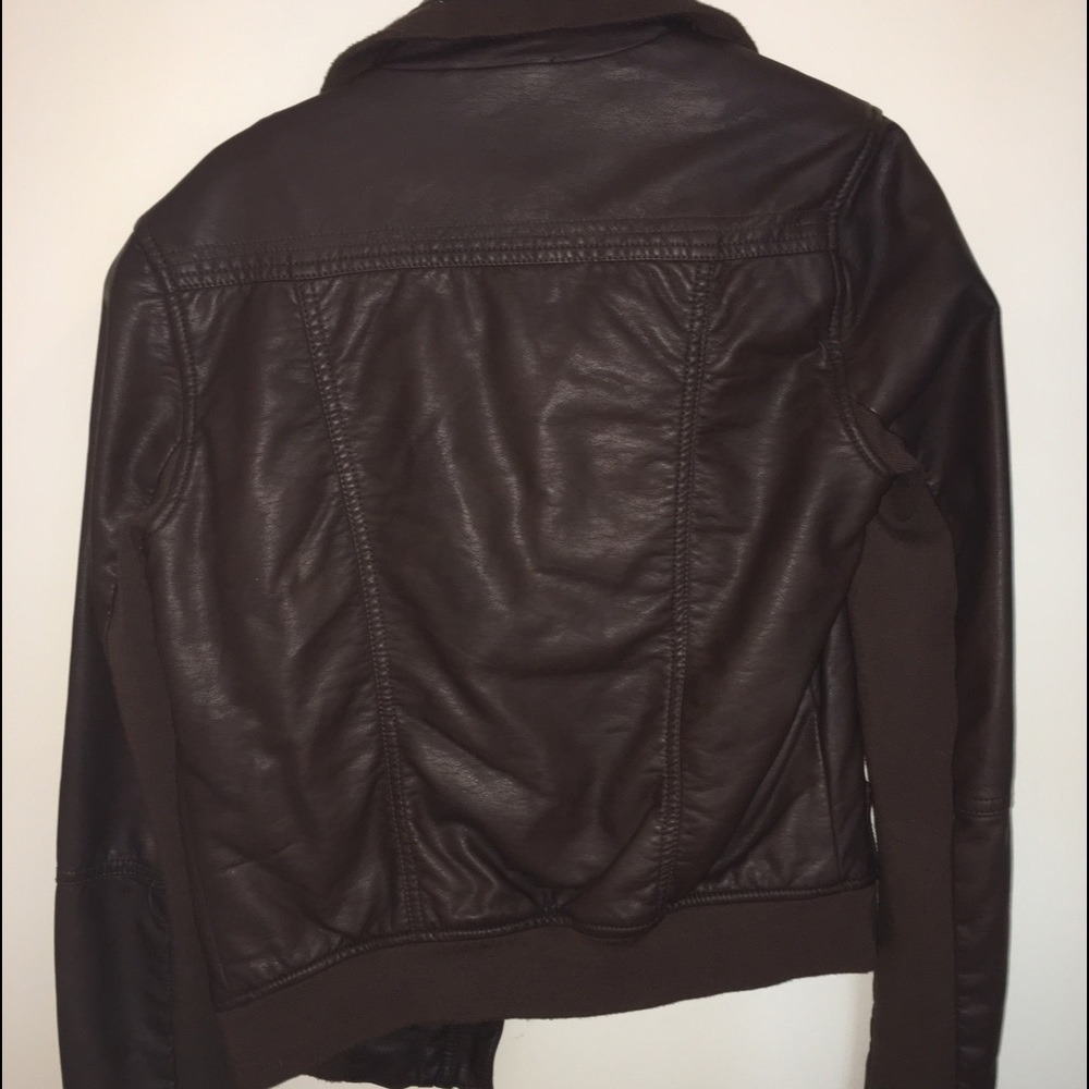 Leather jacket - Picture 2 of 2