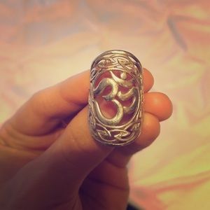 Ohm / Om ring (925)
