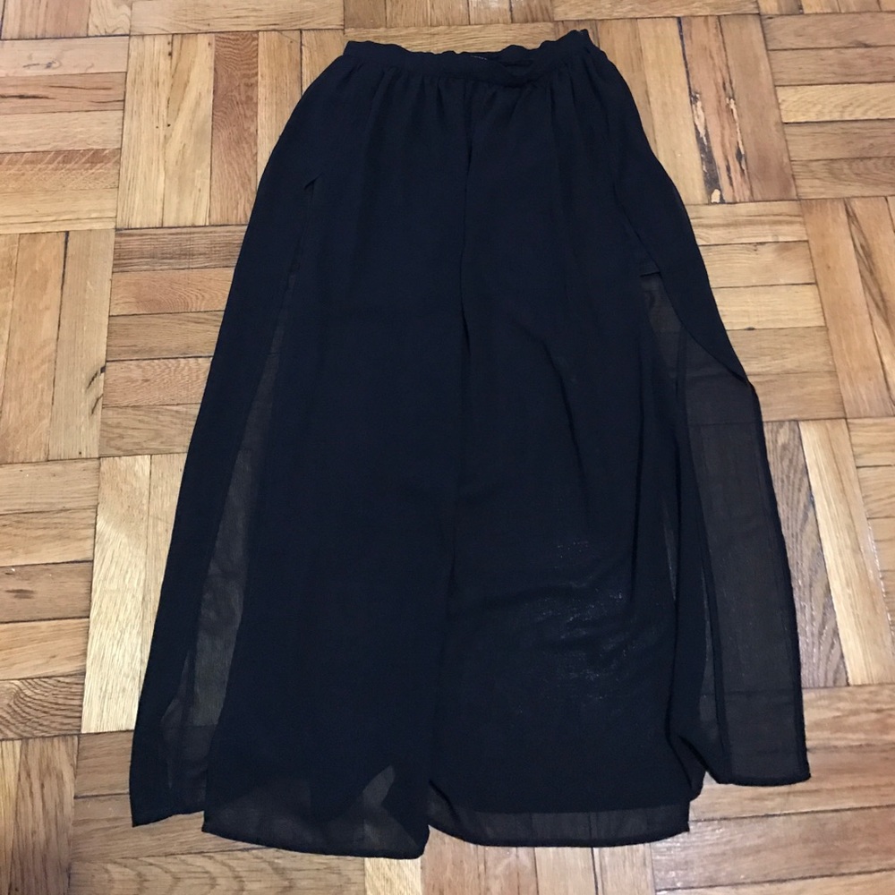Forever 21 maxi skirt in size medium