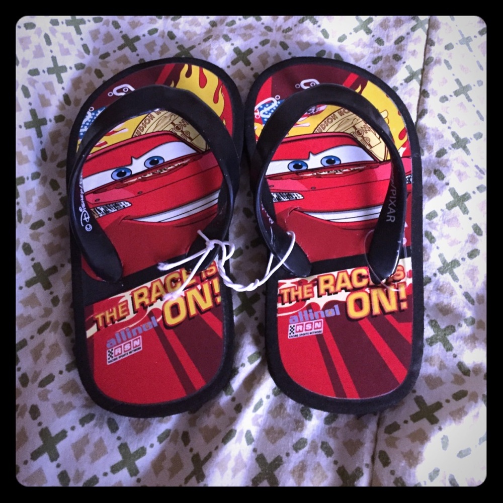 Lightning McQueen flip flops 7/8 toddler